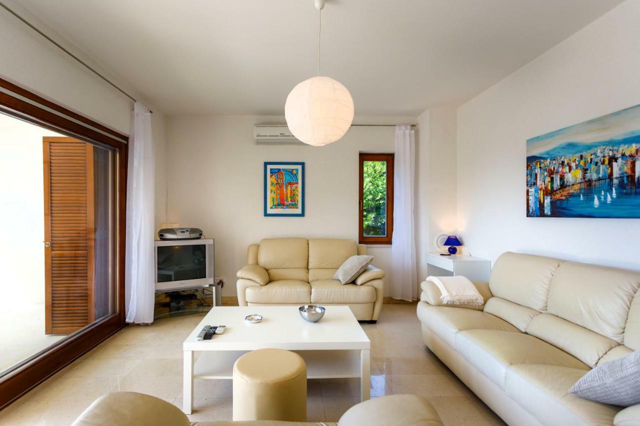 Apartman Jezevac Krk Town Buitenkant foto
