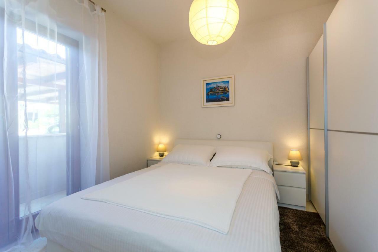 Apartman Jezevac Krk Town Buitenkant foto